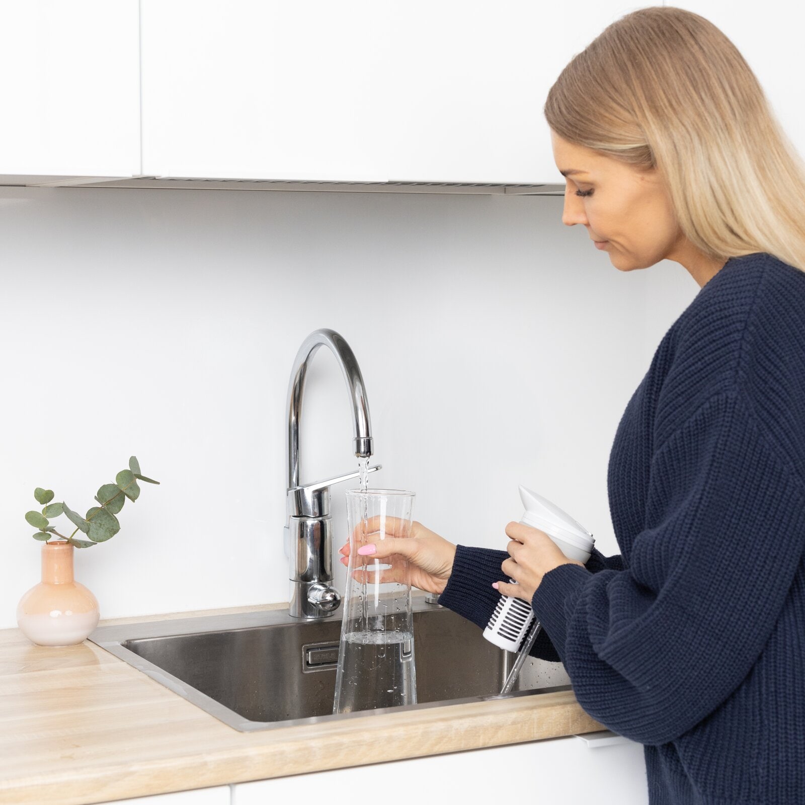AQVA GLASS 2 vedenpuhdistuskannu